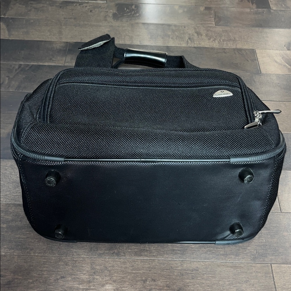 Samsonite Weekender - Picture 16 of 16